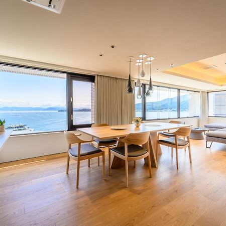 Miyajima Coral Hotel Хацукаити Экстерьер фото